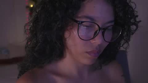 O.F alejandra h1998 stream 300 pm - 1100 pm online show from 12-11-24, 11:10