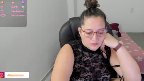 alejandra online show from 07-06-26, 08:33