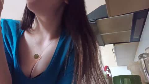 Snapshot of alejandradelaney chatting on 01-24-25, 12:10 alejandradelaney online show from 01-24-25, 12:10