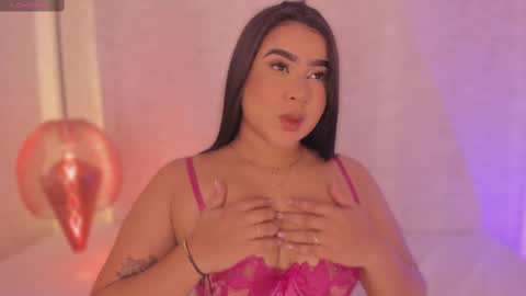 Alejandra online show from 11-23-25, 11:54