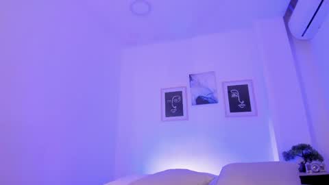 Alejandra online show from 04-26-26, 12:25