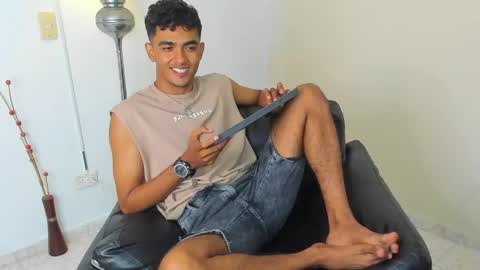Alejandro williams online show from 06-08-26, 01:28