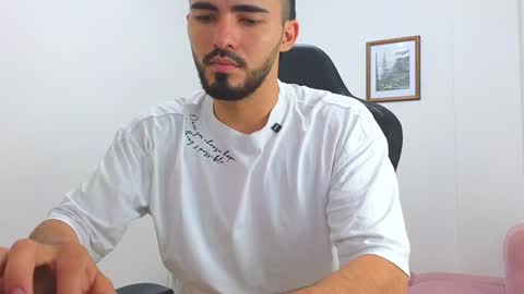 Snapshot of alejandroo_7 chatting on 01-30-25, 09:47 alejandroo_7 online show from 01-30-25, 09:47