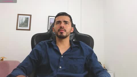 Snapshot of alejandroo_7 chatting on 10-04-25, 03:10 alejandroo_7 online show from 10-04-25, 03:10