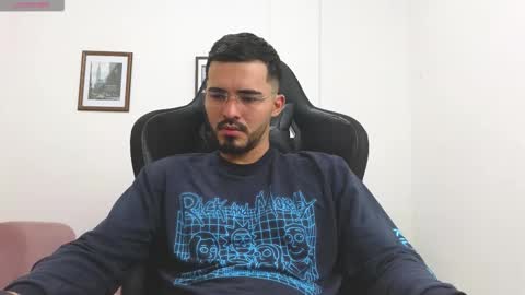 alejandroo_7 online show from 11-08-25, 05:56