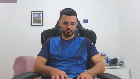 alejandroo_7 online show from 01-08-26, 05:26