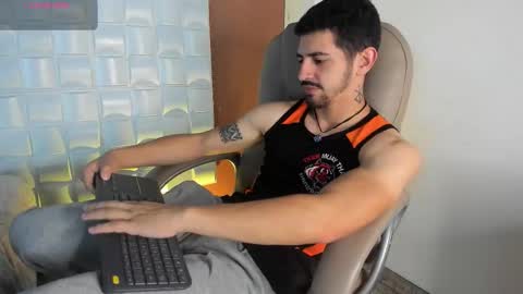 Alejo  online show from 03-20-26, 04:28