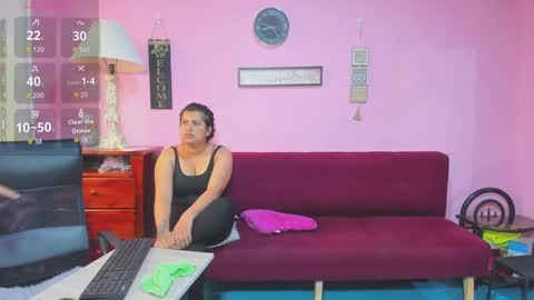 Snapshot of alejita_smithh chatting on 09-16-25, 01:23 zoe and Kataleya online show from 09-16-25, 01:23