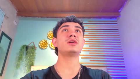 Snapshot of alejo_gray1 chatting on 06-16-26, 07:16 alejo_gray1 online show from 06-16-26, 07:16