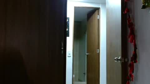 Snapshot of alejo_hot23 chatting on 05-18-26, 01:56 David online show from 05-18-26, 01:56