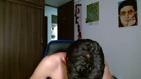 Snapshot of alejo_hot23 chatting on 05-21-26, 02:18 David online show from 05-21-26, 02:18