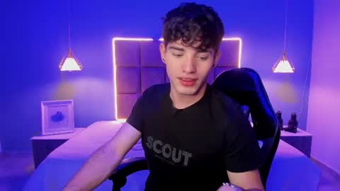 ALejoo Saenz online show from 07-21-26, 07:49