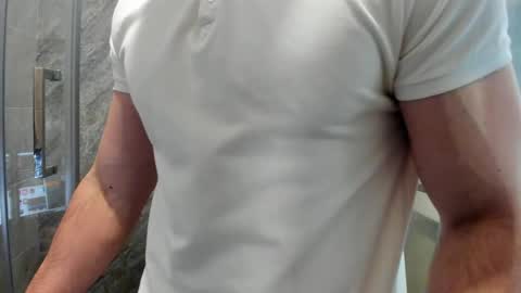 Snapshot of aleks_brown chatting on 05-18-26, 04:24 aleks_brown online show from 05-18-26, 04:24