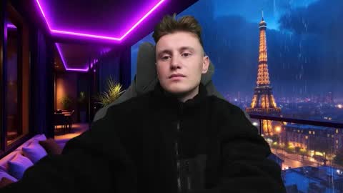 Snapshot of aleks_fisher chatting on 10-22-25, 08:08 Alex and Linar online show from 10-22-25, 08:08