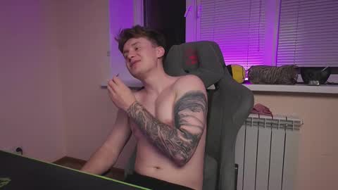 Snapshot of aleks_fisher chatting on 11-30-25, 10:58 Alex and Linar online show from 11-30-25, 10:58