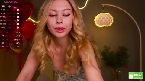 Snapshot of aleksa_cutie chatting on 02-18-25, 12:49 Next stream - 2 dec - online show from 02-18-25, 12:49