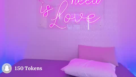 Snapshot of aleksandra_miller chatting on 11-07-25, 12:38 Aleksandra online show from 11-07-25, 12:38