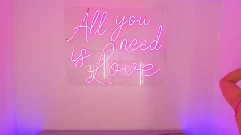 Snapshot of aleksandra_miller chatting on 02-25-26, 12:59 Aleksandra online show from 02-25-26, 12:59