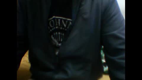 Snapshot of alemaorico chatting on 09-17-25, 01:40 rico online show from 09-17-25, 01:40