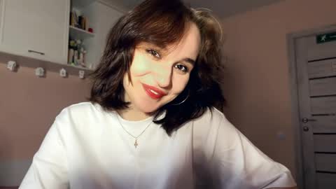 Snapshot of alenebroussard chatting on 04-01-26, 04:48 Nora online show from 04-01-26, 04:48