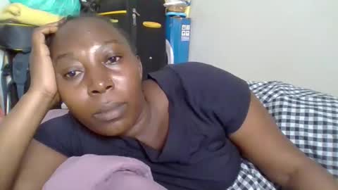 Snapshot of alesha_ chatting on 09-21-25, 07:15 Noreen Kennth and Emilly online show from 09-21-25, 07:15