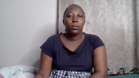 Snapshot of alesha_ chatting on 09-23-25, 02:36 Noreen Kennth and Emilly online show from 09-23-25, 02:36