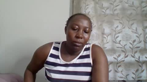 Snapshot of alesha_ chatting on 10-01-25, 06:41 Noreen Kennth and Emilly online show from 10-01-25, 06:41