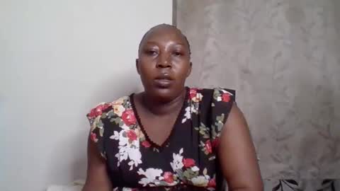 Snapshot of alesha_ chatting on 10-05-25, 02:59 Noreen Kennth and Emilly online show from 10-05-25, 02:59