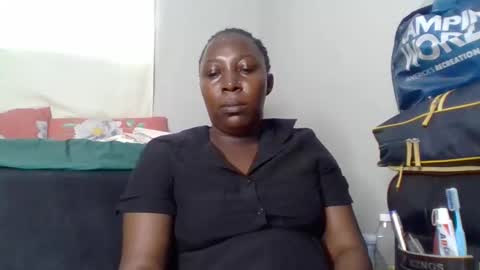 Snapshot of alesha_ chatting on 11-09-25, 08:12 Noreen Kennth and Emilly online show from 11-09-25, 08:12