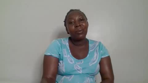 Snapshot of alesha_ chatting on 02-24-26, 07:39 Noreen Kennth and Emilly online show from 02-24-26, 07:39