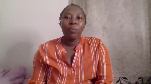 Snapshot of alesha_ chatting on 03-01-26, 05:48 Noreen Kennth and Emilly online show from 03-01-26, 05:48