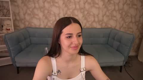 Snapshot of alesiadessmond chatting on 06-20-26, 07:05 alesiadessmond online show from 06-20-26, 07:05