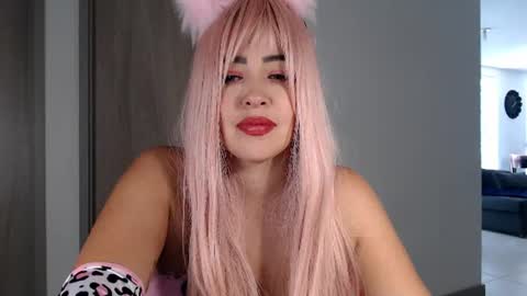 Snapshot of aleska__bell chatting on 07-24-26, 03:21 Aleska online show from 07-24-26, 03:21