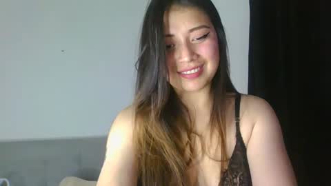 Snapshot of aleska_dollx chatting on 10-02-25, 01:34 QUEEN OFF MILk IM BACK 15 NOV online show from 10-02-25, 01:34
