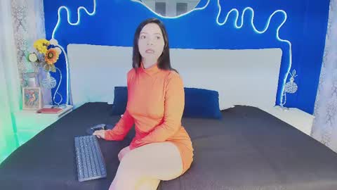 alessa_novva online show from 04-23-26, 12:04