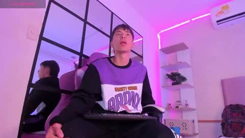 Alessandro Dybala online show from 01-19-25, 11:56