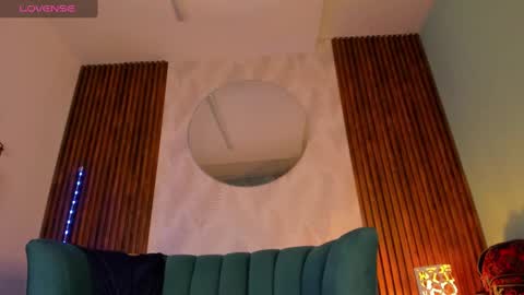 Alessandro Dybala online show from 01-30-25, 06:43