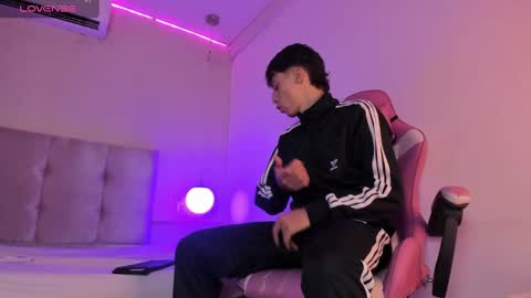 Alessandro Dybala online show from 02-02-25, 12:24