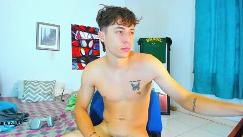 Alessandro Dybala online show from 04-23-26, 12:29