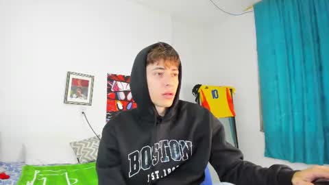 Alessandro Dybala online show from 06-12-26, 12:37