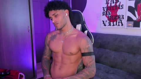 Alessandro Vanni online show from 04-26-26, 02:59