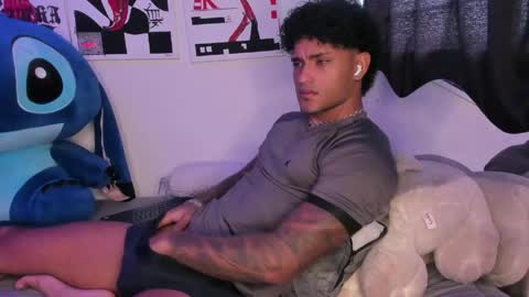Alessandro Vanni online show from 05-13-26, 02:25