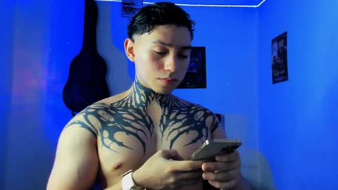 Snapshot of alessandro_wolf chatting on 12-07-24, 11:23 Alessandro online show from 12-07-24, 11:23