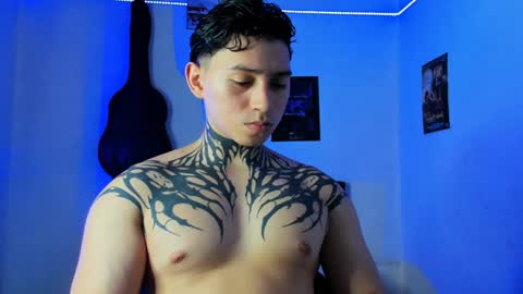 Snapshot of alessandro_wolf chatting on 01-16-25, 10:12 Alessandro online show from 01-16-25, 10:12
