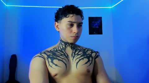 Snapshot of alessandro_wolf chatting on 02-23-25, 11:47 Alessandro online show from 02-23-25, 11:47