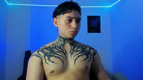 Snapshot of alessandro_wolf chatting on 03-01-25, 12:28 Alessandro online show from 03-01-25, 12:28