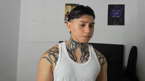 Snapshot of alessandro_wolf chatting on 02-04-26, 02:28 Alessandro online show from 02-04-26, 02:28