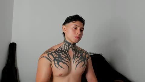 Alessandro online show from 03-27-26, 01:22