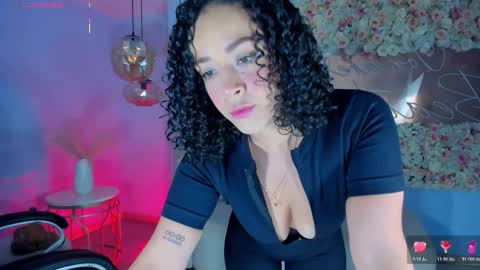 ALESSA ROMERO  online show from 12-19-25, 08:05