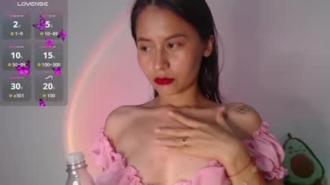 Snapshot of alessia_santorinni chatting on 10-10-25, 12:20 alessia_santorinni online show from 10-10-25, 12:20